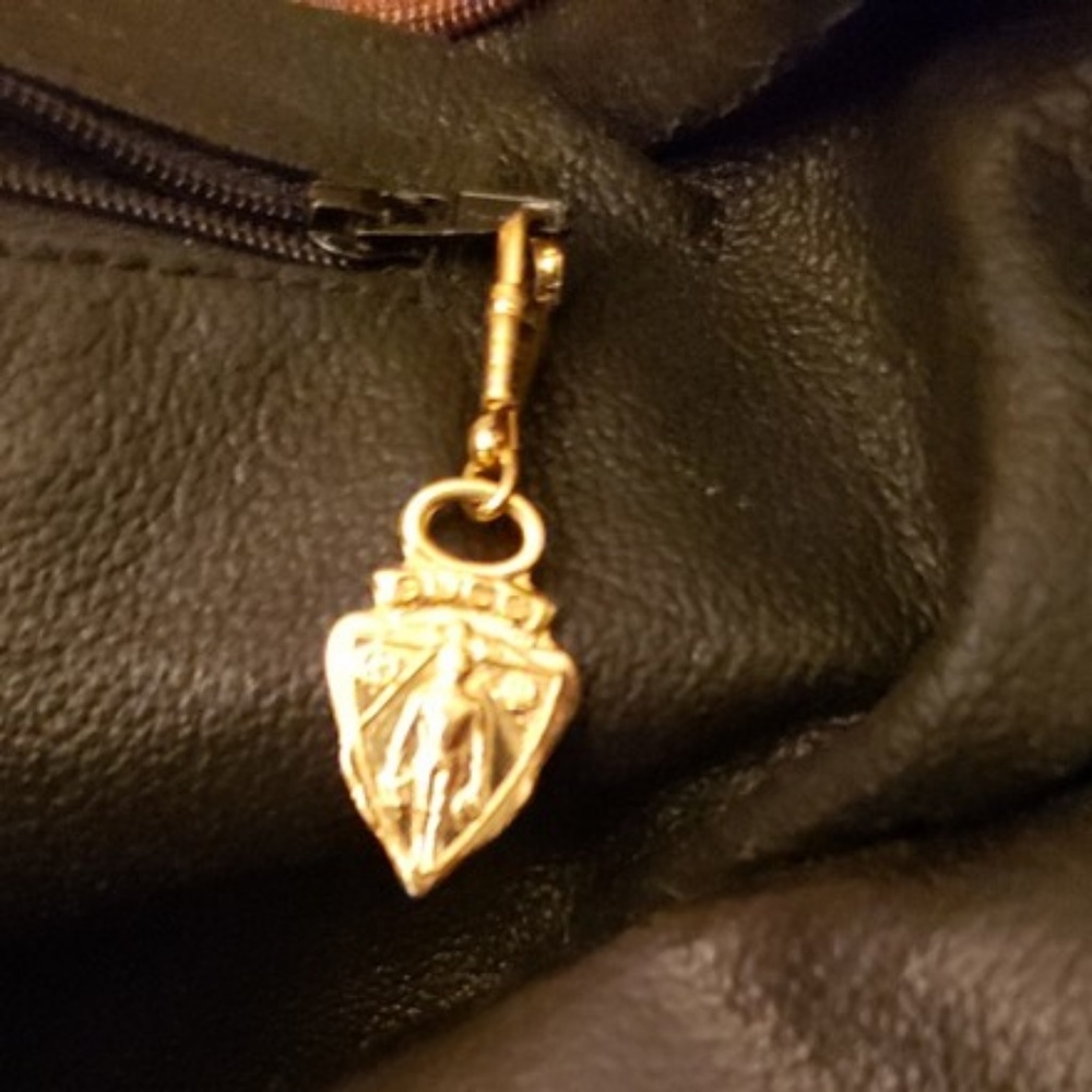 Gucci Vintage and Canvas Leather Tote Authentic - Picture 6 of 8